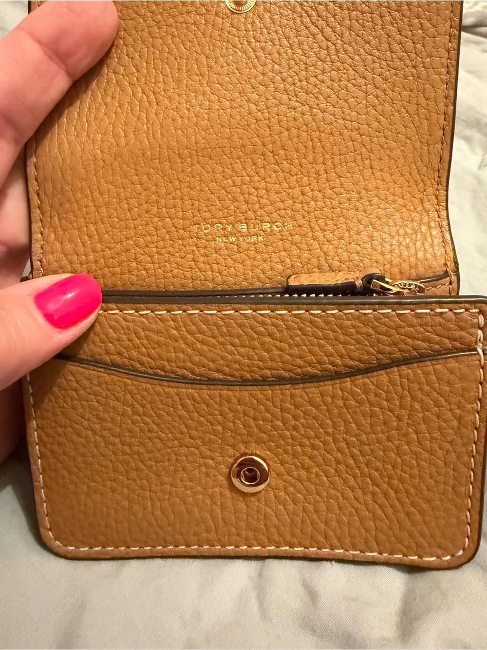 Tory Burch Tan Pebbled Leather Continental Wallet - Picture 5 of 5